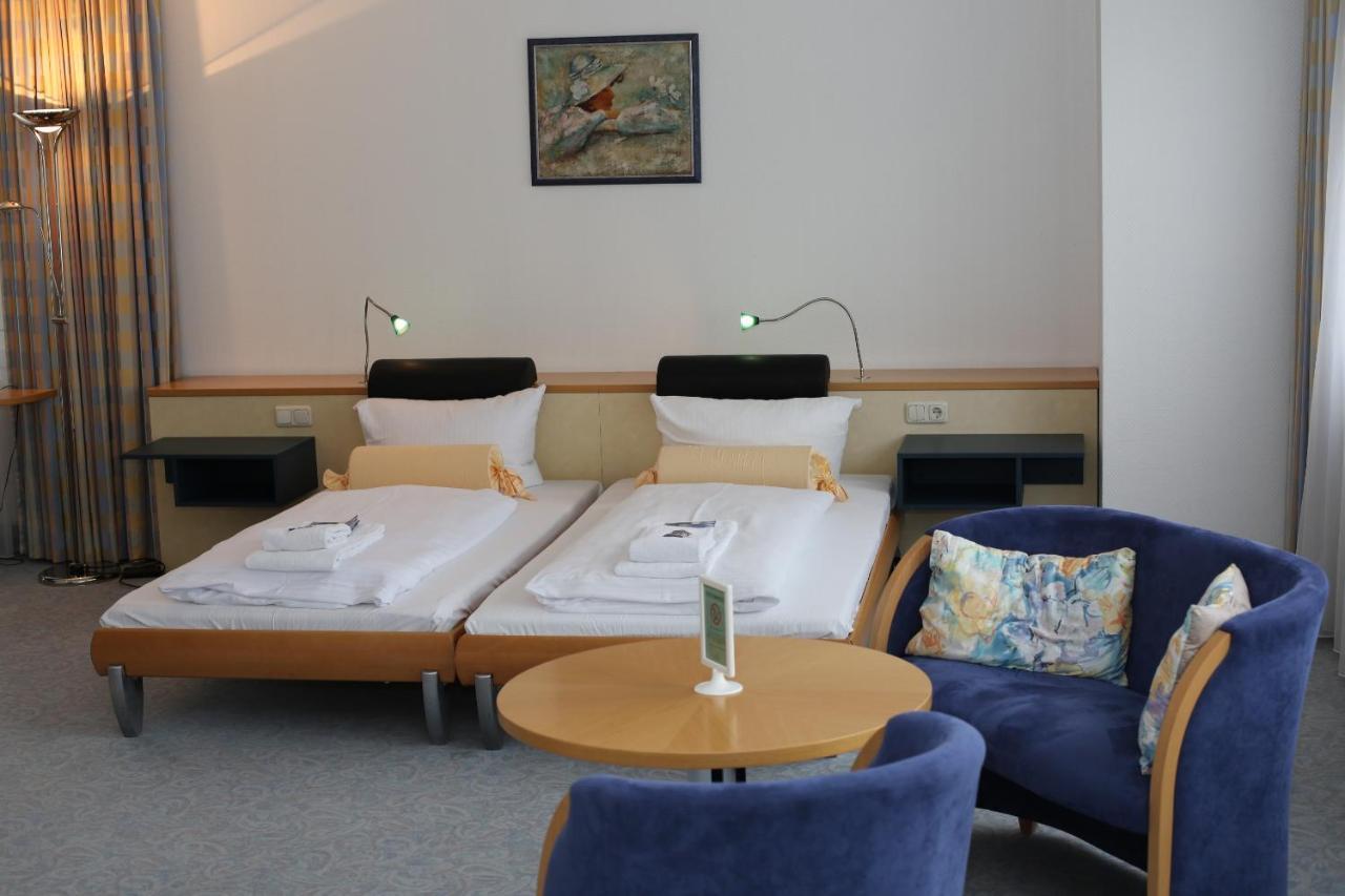 Seepark Hotel Am Wandlitzsee Exterior photo