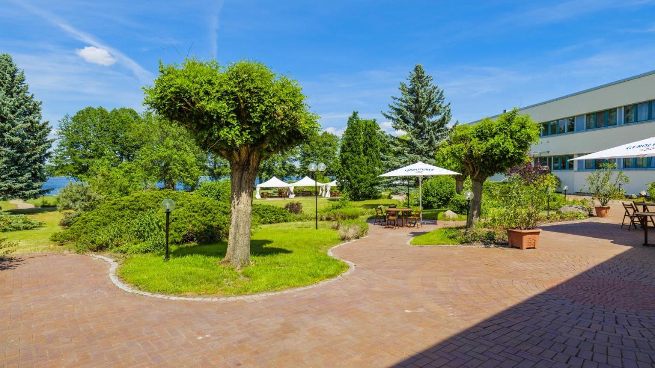 Seepark Hotel Am Wandlitzsee Exterior photo